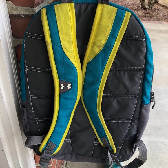 Under Armor Backpack - Picture 2 of 2